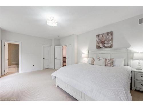 912 Forest Creek Court, Kitchener, ON - Indoor Photo Showing Bedroom