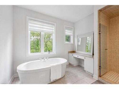 912 Forest Creek Court, Kitchener, ON - Indoor Photo Showing Bathroom