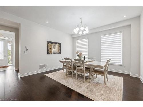 912 Forest Creek Court, Kitchener, ON - Indoor Photo Showing Dining Room