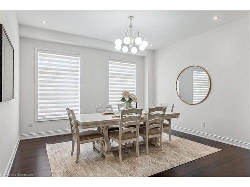 912 Forest Creek Court, Kitchener, ON - Indoor Photo Showing Dining Room