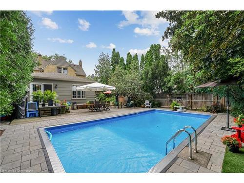 607 Locust Street, Burlington, ON - Outdoor With In Ground Pool With Backyard