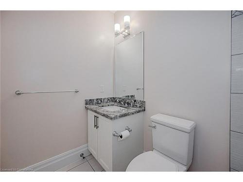 806-112 King Street E, Hamilton, ON - Indoor Photo Showing Bathroom