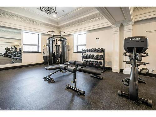 806-112 King Street E, Hamilton, ON - Indoor Photo Showing Gym Room