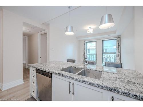 806-112 King Street E, Hamilton, ON - Indoor Photo Showing Kitchen With Double Sink With Upgraded Kitchen