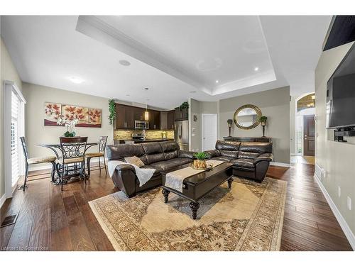 165 Woodway Trail, Simcoe, ON - Indoor Photo Showing Living Room