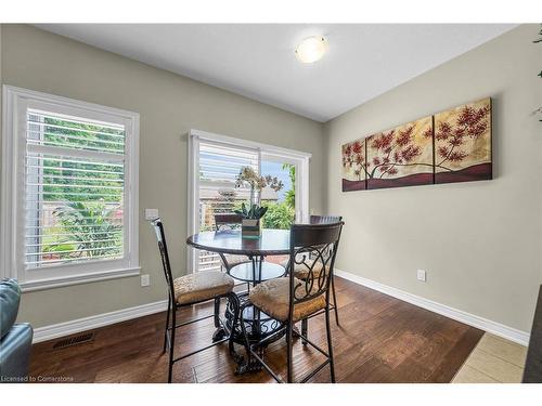 165 Woodway Trail, Simcoe, ON - Indoor Photo Showing Dining Room