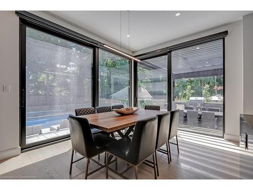 185 Valleyview Drive, Ancaster, ON - Indoor Photo Showing Dining Room