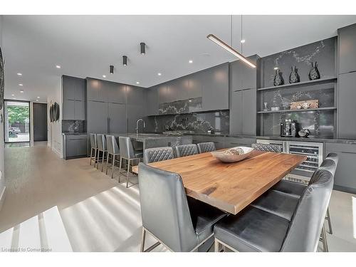 185 Valleyview Drive, Ancaster, ON - Indoor Photo Showing Dining Room