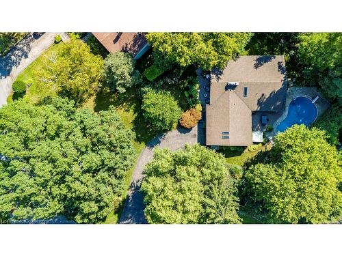 858 Montgomery Drive, Ancaster, ON - Outdoor