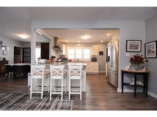 26 Hatton Drive, Ancaster, ON - Indoor Photo Showing Dining Room