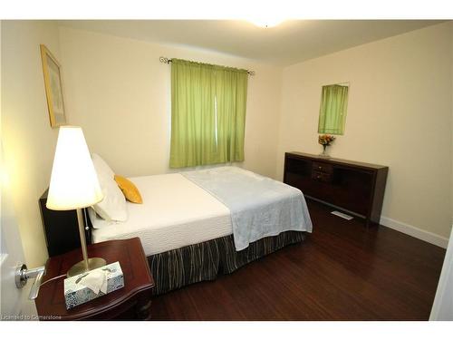 500 Lakeview Road, Fort Erie, ON - Indoor Photo Showing Bedroom