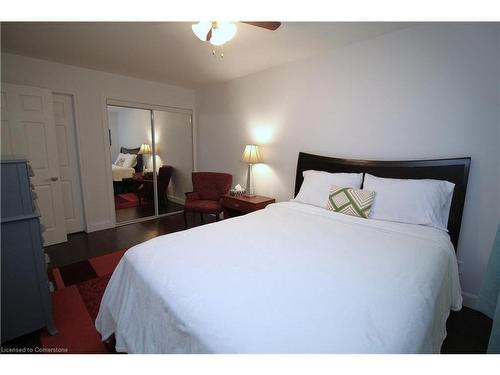 500 Lakeview Road, Fort Erie, ON - Indoor Photo Showing Bedroom