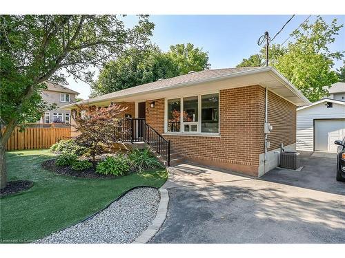 11 Douglas Road, Ancaster, ON - Outdoor