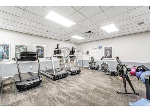 204-1270 Maple Crossing Boulevard, Burlington, ON - Indoor Photo Showing Gym Room