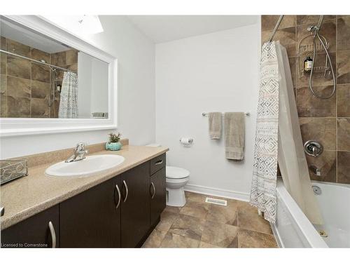 119-1035 Victoria Road S, Guelph, ON - Indoor Photo Showing Bathroom