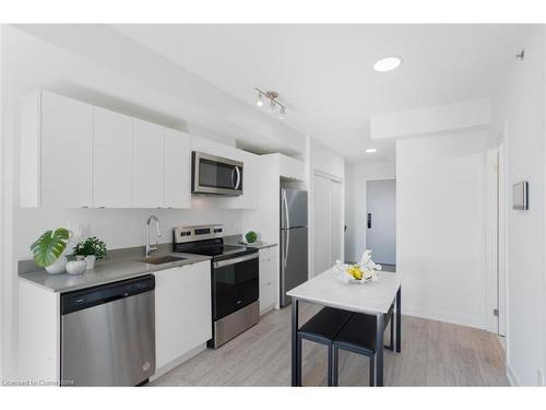 A601-3210 Dakota Common, Burlington, ON - Indoor Photo Showing Kitchen With Stainless Steel Kitchen