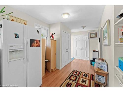 1258 6 Highway N, Hamilton, ON - Indoor Photo Showing Other Room