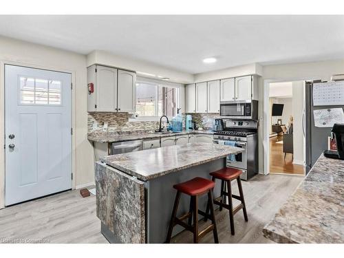 1258 6 Highway N, Hamilton, ON - Indoor Photo Showing Kitchen