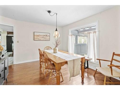 1258 6 Highway N, Hamilton, ON - Indoor Photo Showing Dining Room