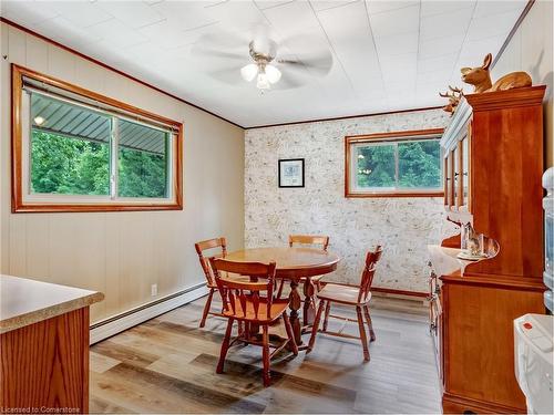 1686 Old Brock Street, Vittoria, ON - Indoor Photo Showing Dining Room