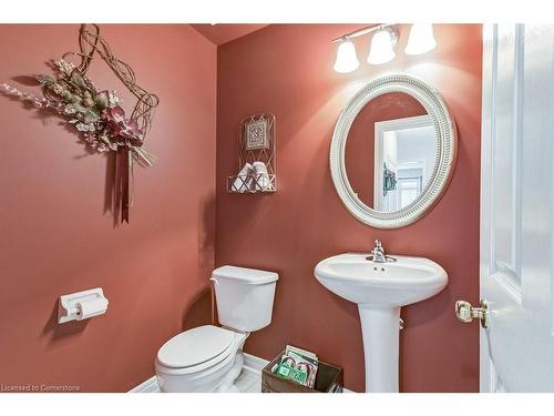 2065 William O'Connell Boulevard, Burlington, ON - Indoor Photo Showing Bathroom