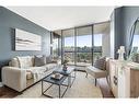 2907-150 Charlton Avenue E, Hamilton, ON  - Indoor Photo Showing Living Room 