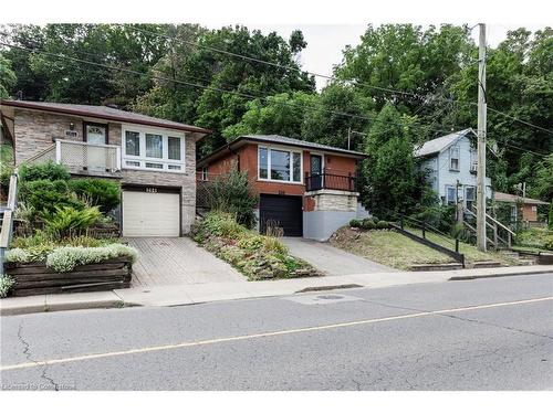 256 Charlton Avenue E, Hamilton, ON - Outdoor With Facade