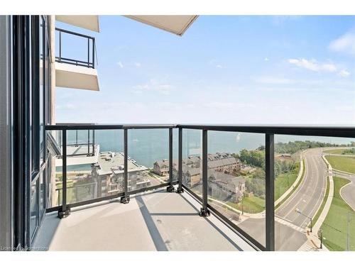 1510-385 Winston Road, Grimsby, ON - Outdoor With Body Of Water With Balcony With View With Exterior