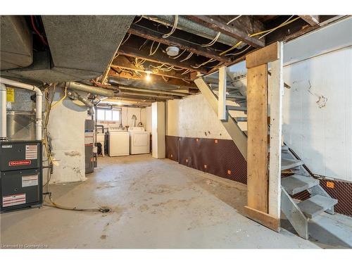 125 Melrose Avenue N, Hamilton, ON - Indoor Photo Showing Basement