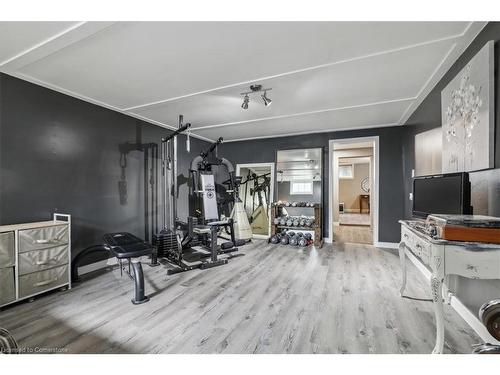 5 Howard Avenue, St. Catharines, ON - Indoor Photo Showing Gym Room