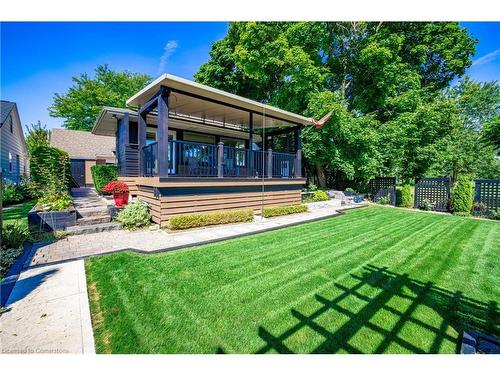 111 Riverdale Drive, St. Catharines, ON - Outdoor With Deck Patio Veranda