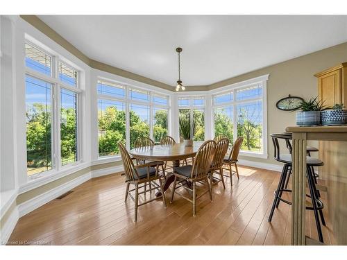 46 Townline Road, Jarvis, ON - Indoor Photo Showing Dining Room