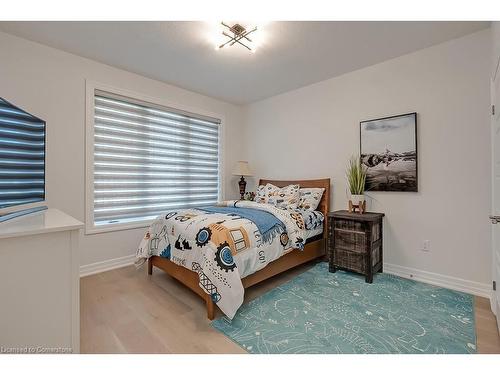 23 Whitcombe Way, Morriston, ON - Indoor Photo Showing Bedroom