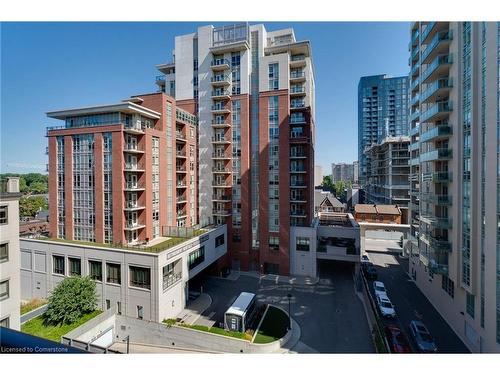 709-399 Elizabeth Street, Burlington, ON - Outdoor With Facade