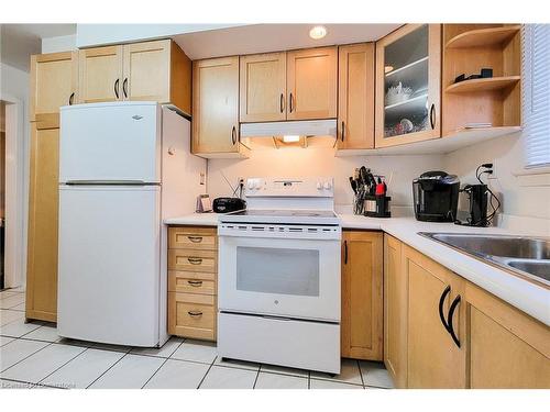 2145 Sandringham Drive, Burlington, ON - Indoor Photo Showing Kitchen With Double Sink