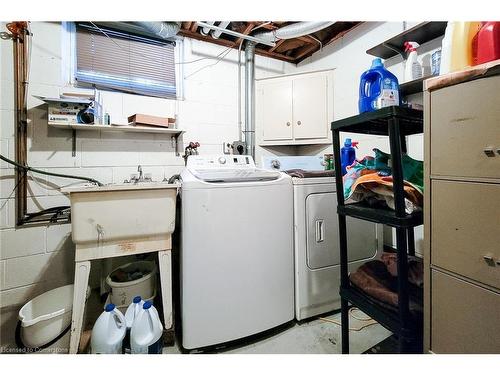 2145 Sandringham Drive, Burlington, ON - Indoor Photo Showing Laundry Room