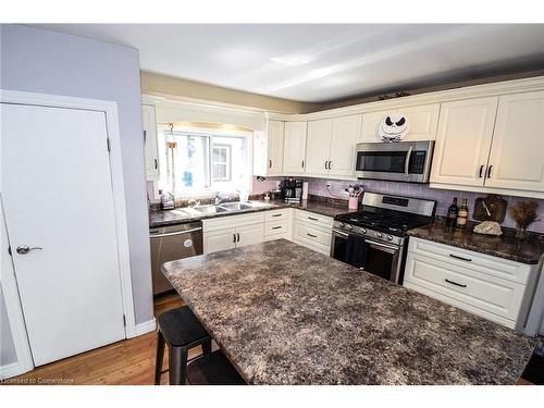 19 Crowland Avenue, Welland, ON - Indoor Photo Showing Kitchen With Double Sink