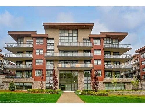 234-1575 Lakeshore Road W, Mississauga, ON - Outdoor With Balcony With Facade