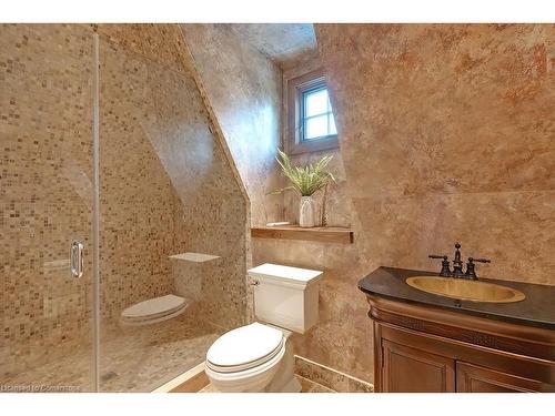 2613 Homestead Drive, Burlington, ON - Indoor Photo Showing Bathroom