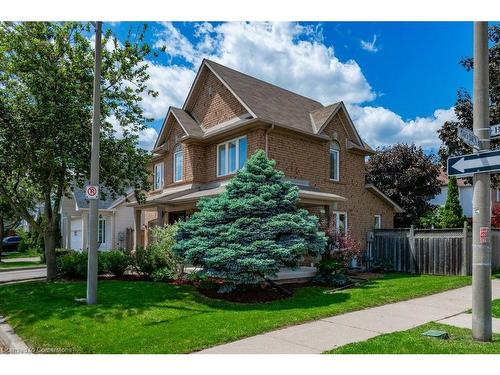 2206 Birchleaf Lane, Burlington, ON 