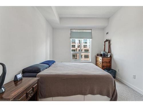 519-2486 Old Bronte Road, Oakville, ON - Indoor Photo Showing Bedroom