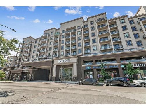 519-2486 Old Bronte Road, Oakville, ON - Outdoor With Balcony With Facade