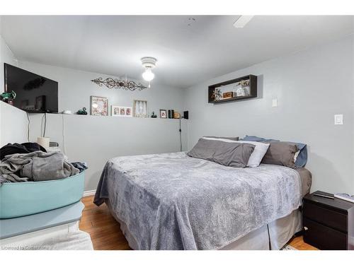 3-46 Martin Street, Thorold, ON - Indoor Photo Showing Bedroom