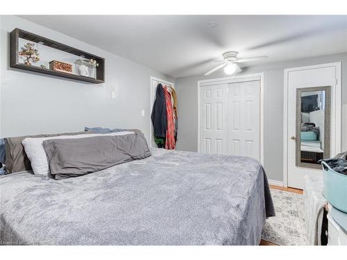 3-46 Martin Street, Thorold, ON - Indoor Photo Showing Bedroom