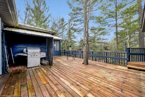 7662 Birch Drive, Washago, ON - Outdoor With Deck Patio Veranda