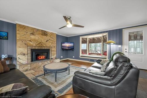 7662 Birch Drive, Washago, ON - Indoor Photo Showing Living Room With Fireplace