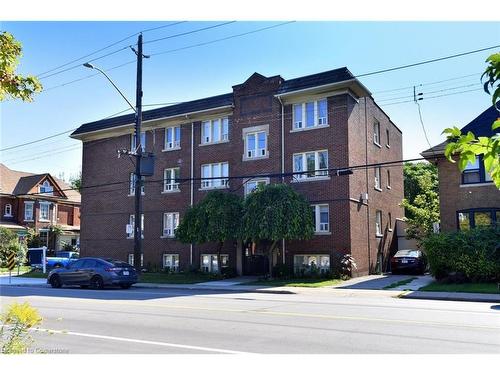 6-29 Sherman Avenue S, Hamilton, ON - Outdoor