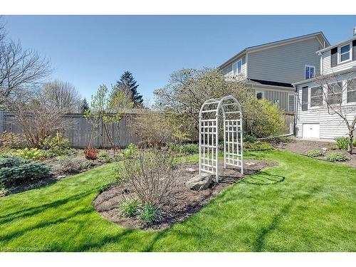 2344 Woodward Avenue, Burlington, ON - Outdoor