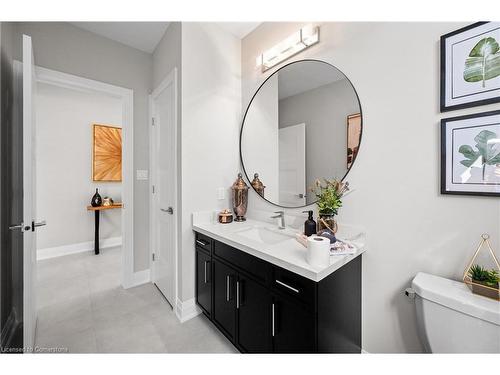 114 Colver Street W, Smithville, ON - Indoor Photo Showing Bathroom