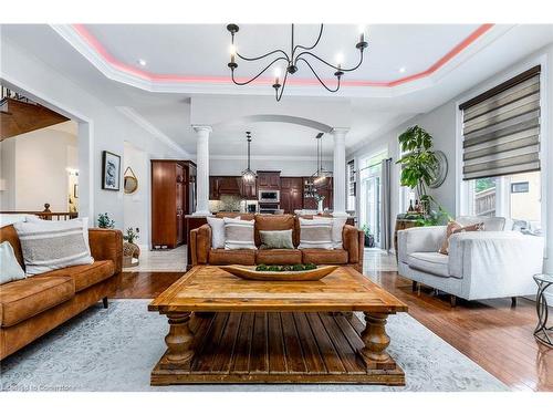 240 Cloverleaf Drive, Ancaster, ON - Indoor Photo Showing Living Room